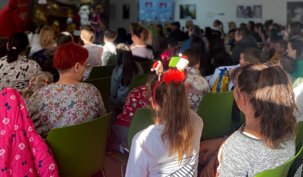 Center for Foster Care and Adoption Novi Sad organized a New Year s event for children living in foster families 